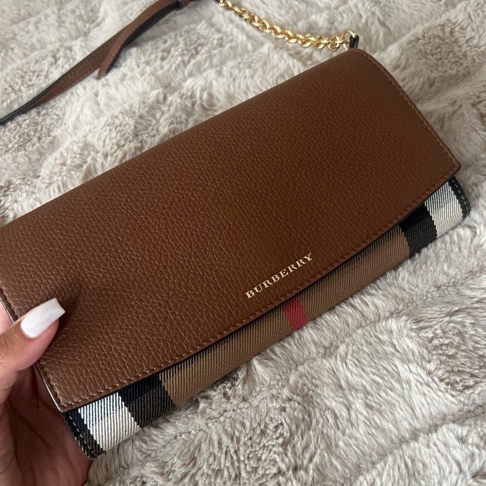 Burberry Henley Coca Crossbody 🤎